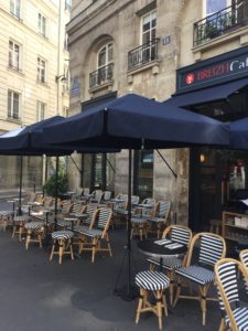 WERBUNG Mein Leben 50: … ein Sommer in Paris