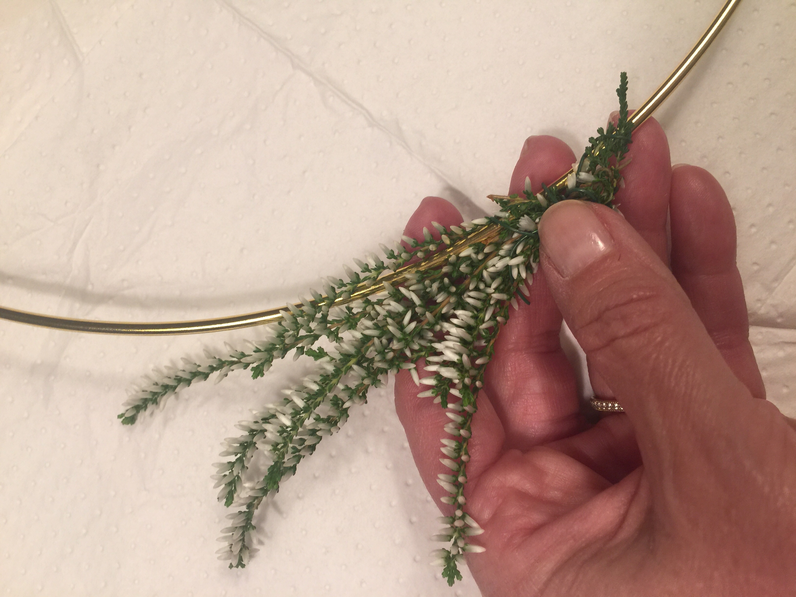 DIY Kränze und Teelichter mit Erika und Eukalyptus