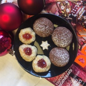 Weihnachtsbäckerei: Nussnougat-Mandelplätzchen und Engelsaugen (vegan)